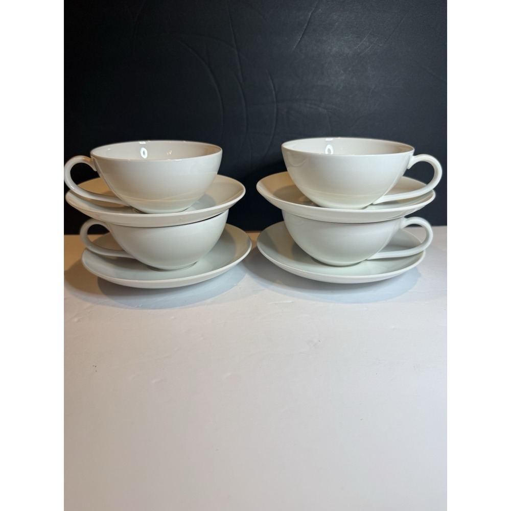 Villeroy & Boch CityLife Metropolitan White Coffee Cups Saucers Set of 4